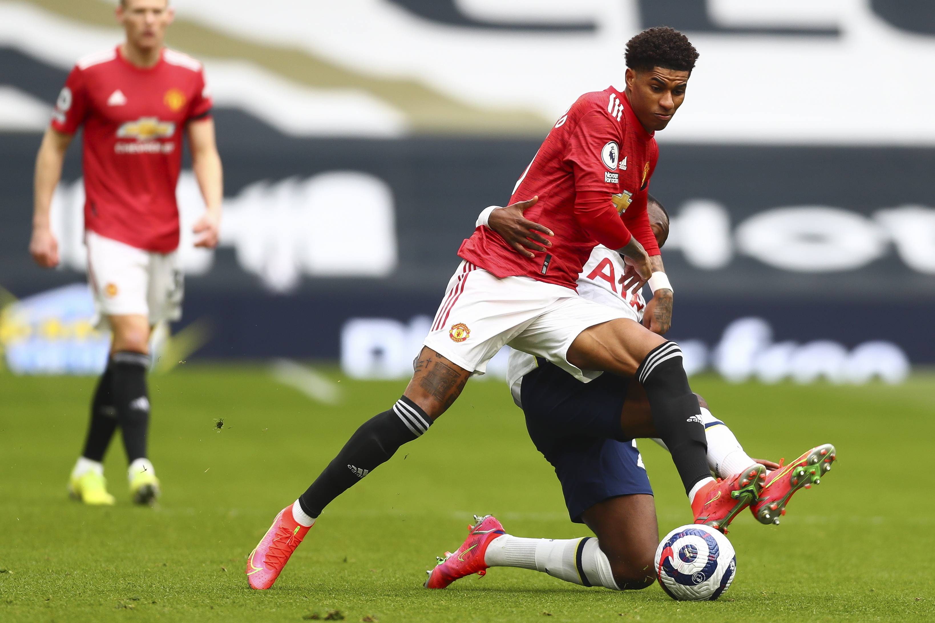 的直接对抗 的直接对抗